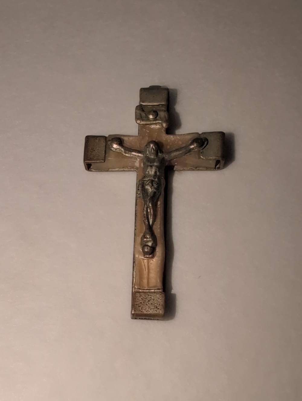 Vintage Antique Distressed Silver Crucifix Pendant Carved Mother Of Pearl